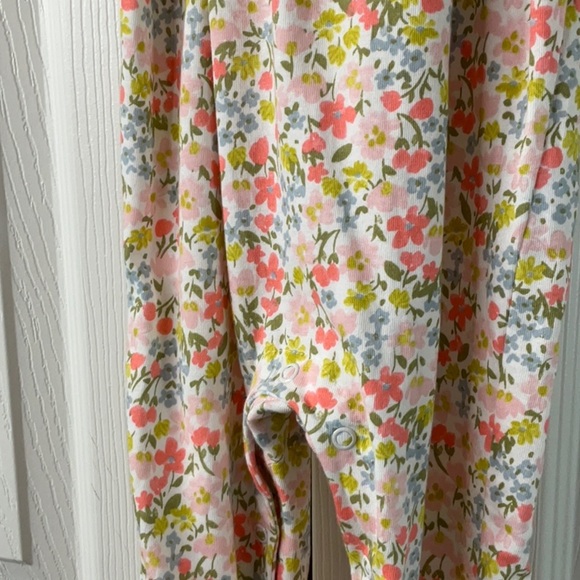 Carters Girls Floral Romper Overall Size 18M - Picture 4 of 9